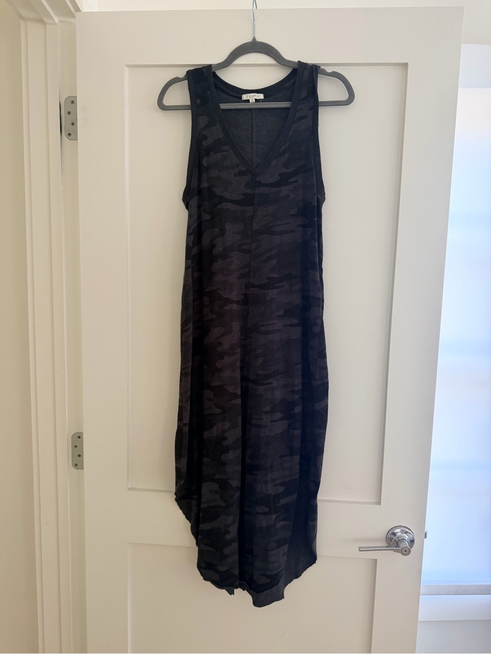 Z Supply Sleeveless Black Camo V-Neck maxi Dress